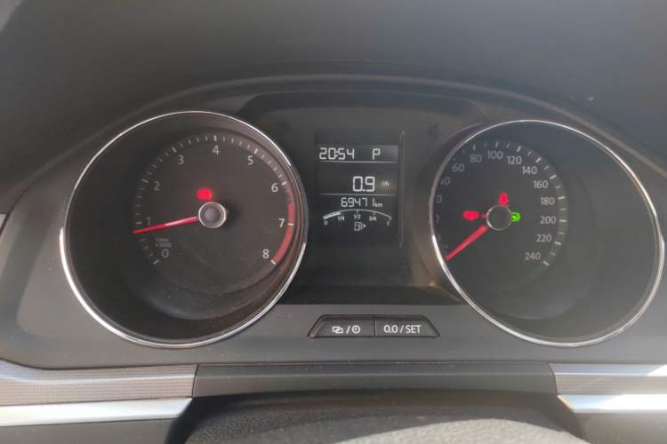 Used Volkswagen Bora 2021 1.5L Automatic Fashionable Smart Connectivity Version Instrument Cluster
