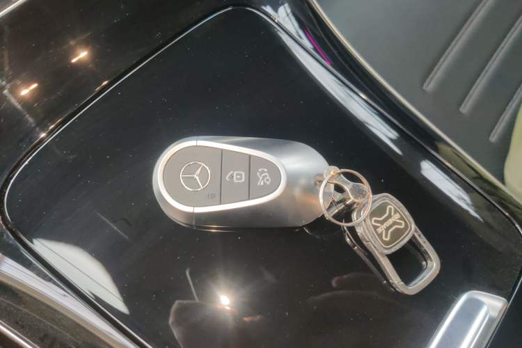 Used Mercedes-Benz C-Class 2022 C 260 L Obsidian Night Sport Edition Vehicle Key