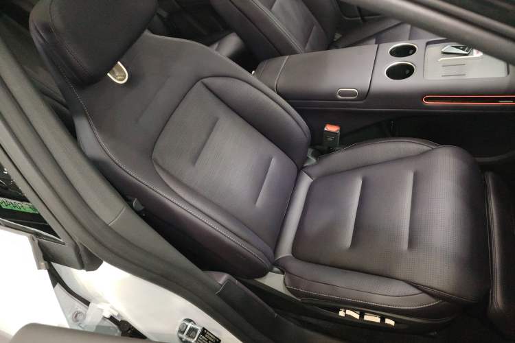 Used Avatr 07 2024 Pro+ All-Electric Version Right Front Seat