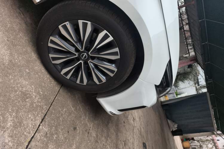 Used Nissan Teana 2025 Model 2.0L XL-TLS Enjoyment Edition Right Front Wheel Hub