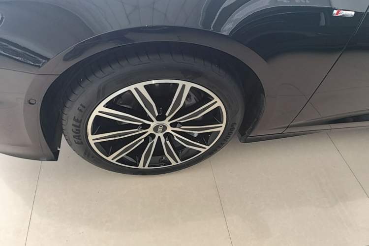 Used Audi A6L 2023 Revised 45 TFSI Prestige Dynamic Edition
