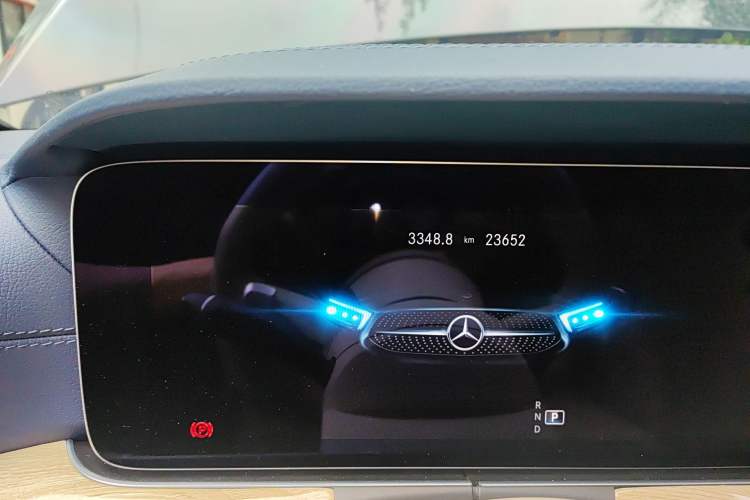 Used Mercedes-Benz E-Class 2023 E 260 Coupe
