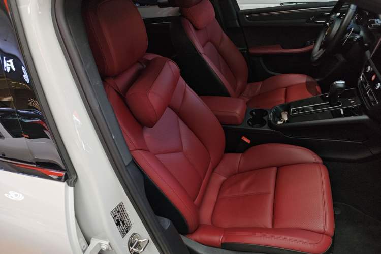 Used Porsche Macan 2022 Macan 2.0T
