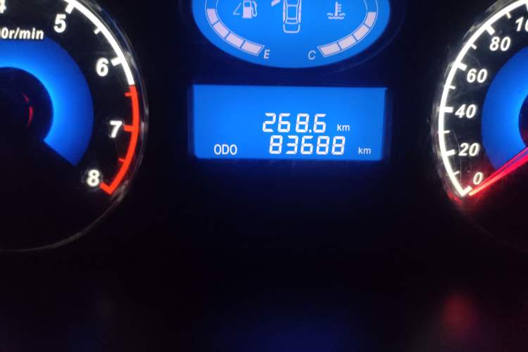 Used Geely Auto Classic Emgrand 2013 Sedan 1.8L Manual Elite Model