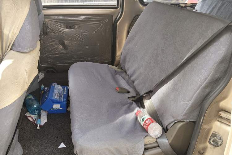 Used Wuling Hongguang 2015 1.5L S Basic Version China V Standard Left Rear Seat