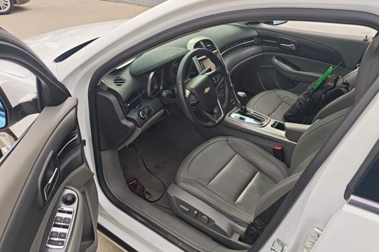 Used Chevrolet Malibu 2014 2.0L Automatic Luxury Edition
