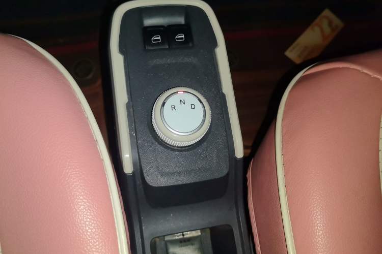 Used Chery QQ Ice Cream 2023 170km Milkshake – Lithium Iron Phosphate
