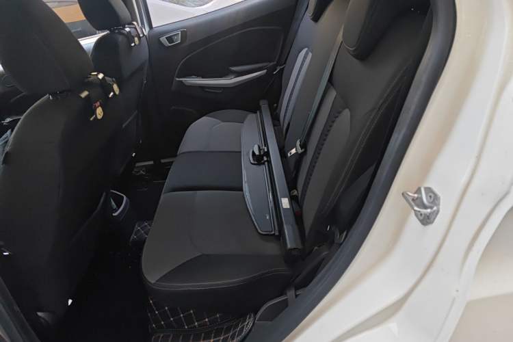 Used Ford EcoSport 2017 1.5L Automatic Trend Model
