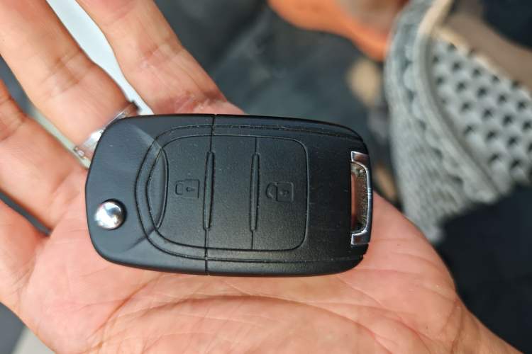 Used Wuling Yangguang 2024 230km Practical Enclosed-Window Version 60kW