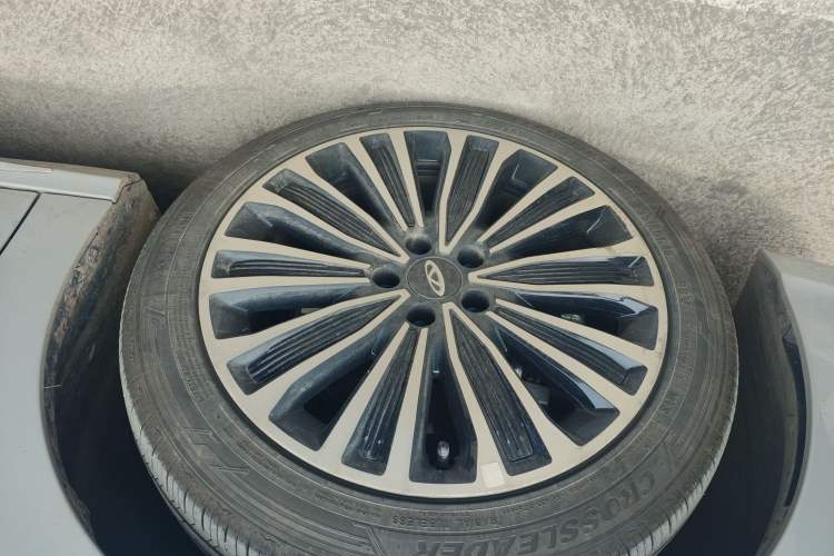 Used Chery Fengyun A8L 2025 1.5 TGDI 145 km Luxury Version
