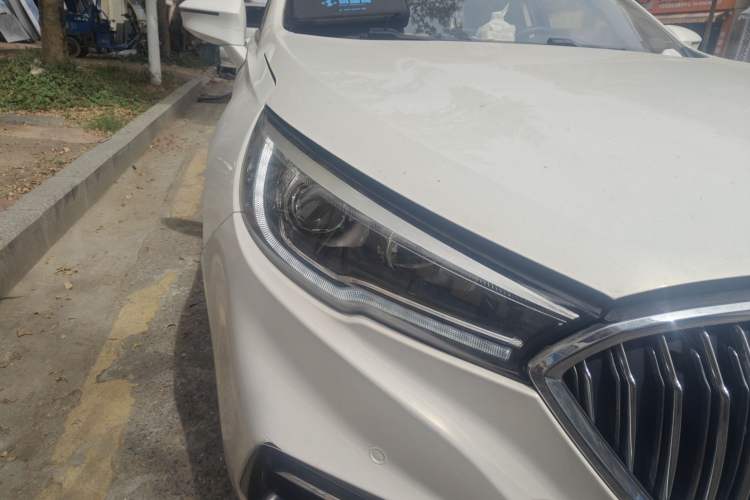 Used Hongqi H5 2018 30TD Smart Connect Dynamic Edition
