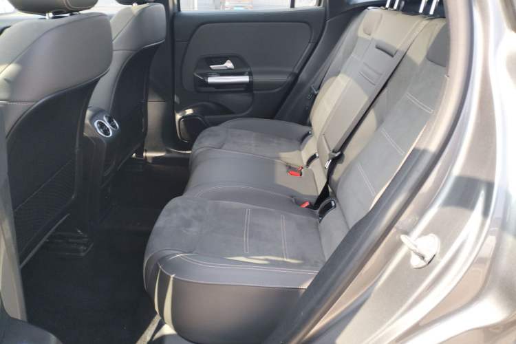 Used Mercedes-Benz EQA 2022 EQA 300 4MATIC Launch Edition
