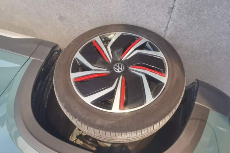 Used Volkswagen Tharu 2023 300TSI Two-Wheel-Drive Full Moon Edition