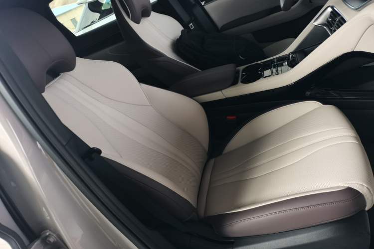 Used BYD Song PLUS New Energy 2025 DM-i Smart Drive 112KM Prestige Model Right Front Seat