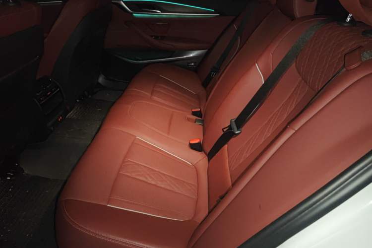 Used BMW 5 Series 2022 Restyled 530Li Leading Edition M Sport Package
