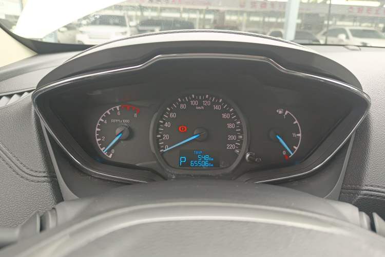 Used Ford Escort 2015 1.5L Automatic Fashion Model