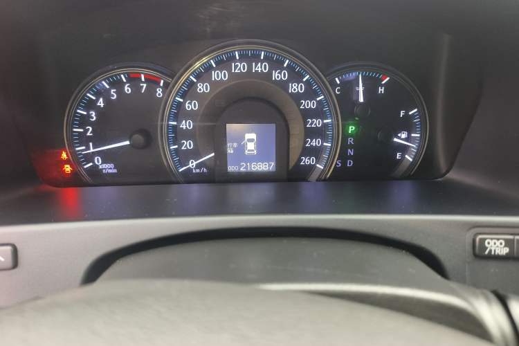 Used Toyota Crown 2012 2.5L Royal
