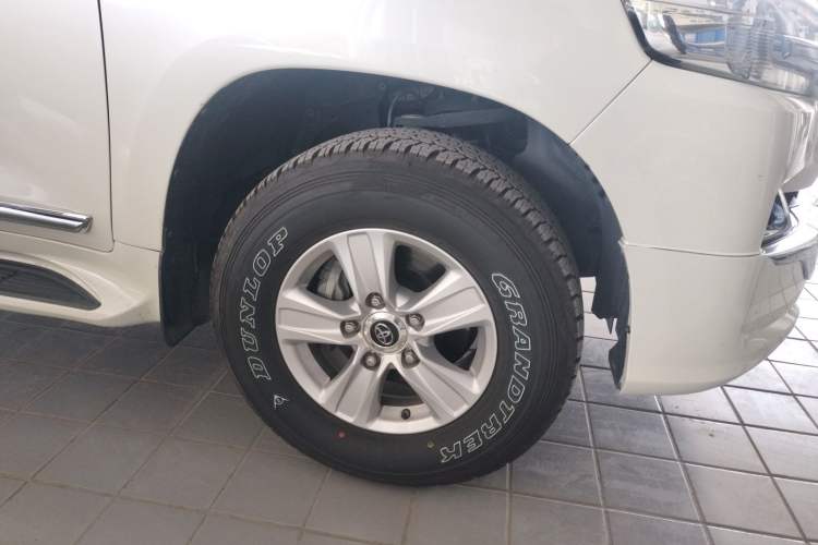 Used Toyota Land Cruiser  Exterior 7