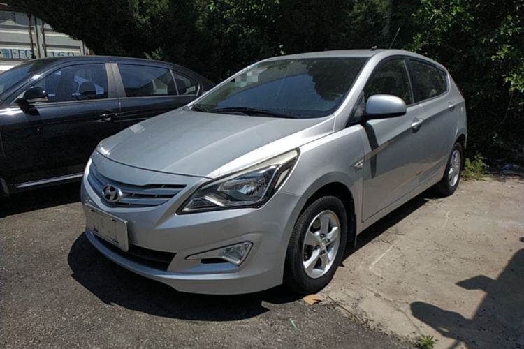 Used Hyundai Verna Ray 2014 1.4L Automatic GLX