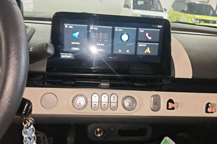 Used CHANGAN NEVO Lumin 2022 155 km – Refreshingly Sweet Edition Audio And AC Panel