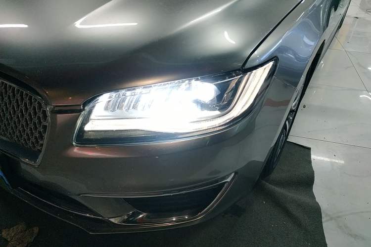 Used Lincoln MKZ 2017 2.0T Luxury Edition
