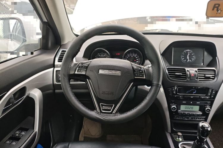 Used Jinbei S70 2017 1.5T Excellence Edition 5 Seats
