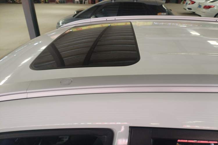 Used Hyundai Tucson 2020 280TGDi Two-Wheel-Drive GLS Smart Connectivity Version China VI Standard Roof