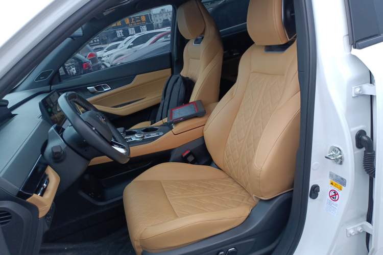 Used CHANGAN UNI-K 2021 2.0T All-Wheel Drive Prestige Version
