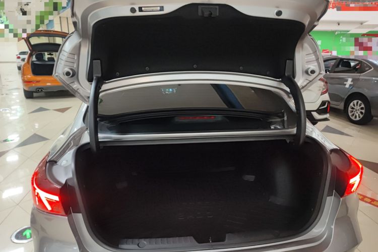 Used CHANGAN Eado 2020 PLUS Blue Whale NE 1.4T GDI DCT Prestige Model Trunk