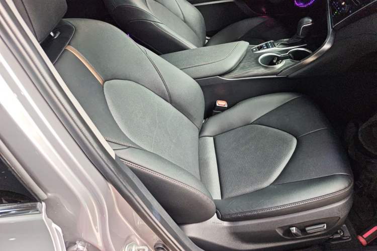 Used Toyota Camry 2023 Dual-Motor 2.5HG Luxury Edition Right Front Seat