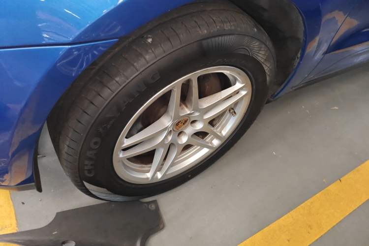 Used Porsche Macan 2016 Macan 2.0T Left Front Wheel Hub