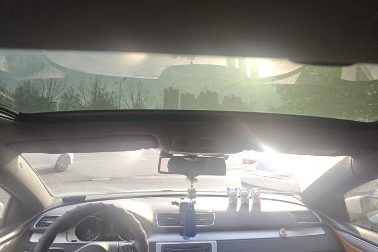 Used Volkswagen FAW-Volkswagen CC 2015 1.8TSI Luxury Model Headliner