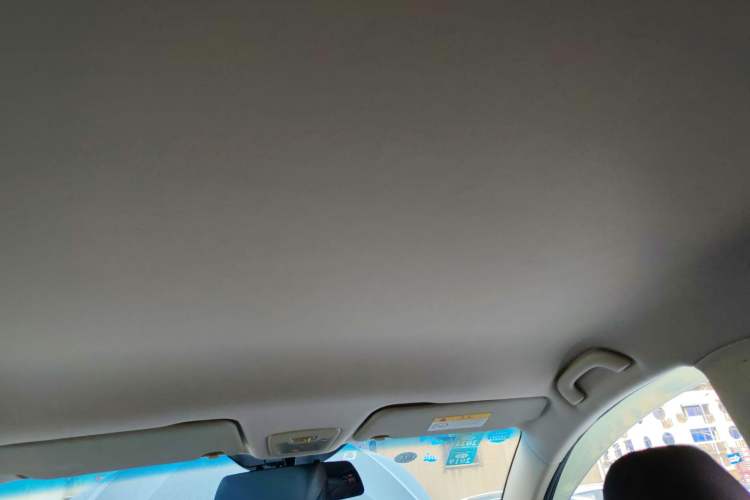 Used Baojun 560 2015 1.8L manual Comfort trim level
