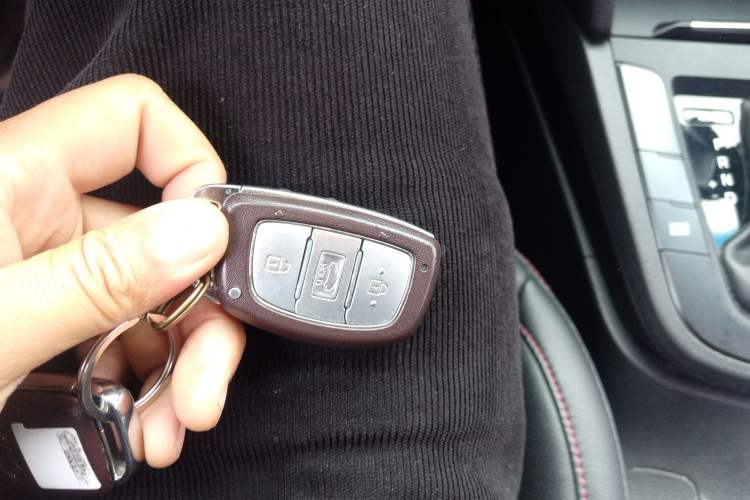 Used Hyundai Elantra (6th Generation / Lingdong) 2016 1.4T Dual-Clutch Xuan Dong · Flagship Edition
