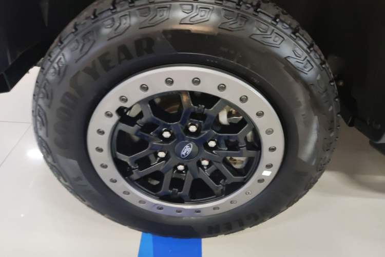 Used Ford Ranger 2023 1st Edition Diesel Left Front Wheel Hub