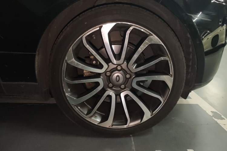 Used Land Rover Range Rover 2015 3.0 TDV6 Vogue
