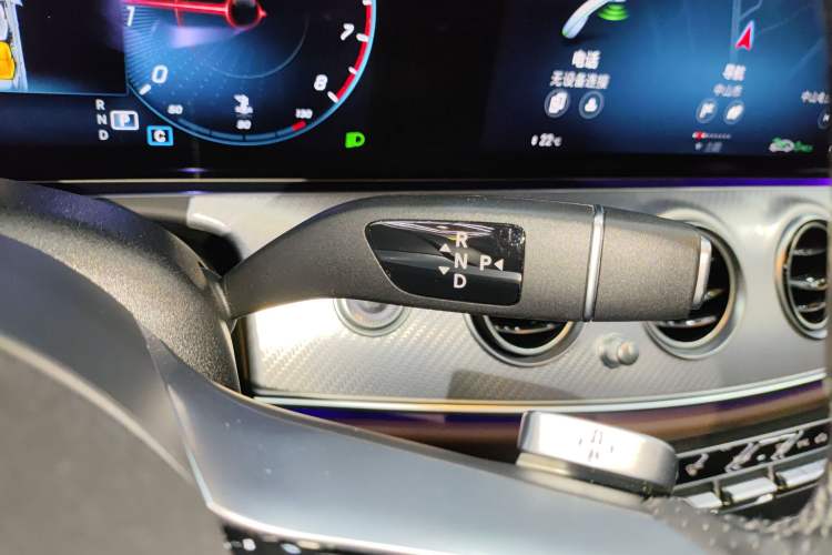 Used Mercedes-Benz E-Class 2022 Revised Version E 300 L Sporty and Stylish Edition
