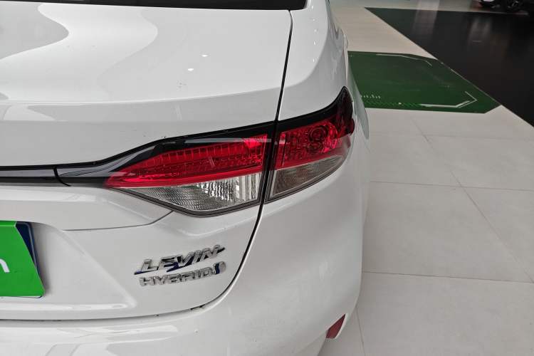 Used Toyota Levin 2023 Smart Electric Hybrid Dual-Engine 1.8L Sport Edition Right Rear Taillight