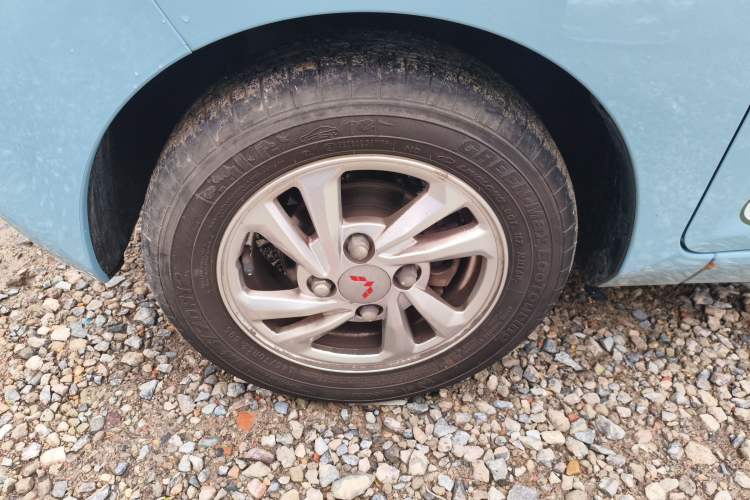 Used Wuling Hongguang MINIEV 2020 Enjoyment Model Lithium Iron Phosphate Left Front Wheel Hub