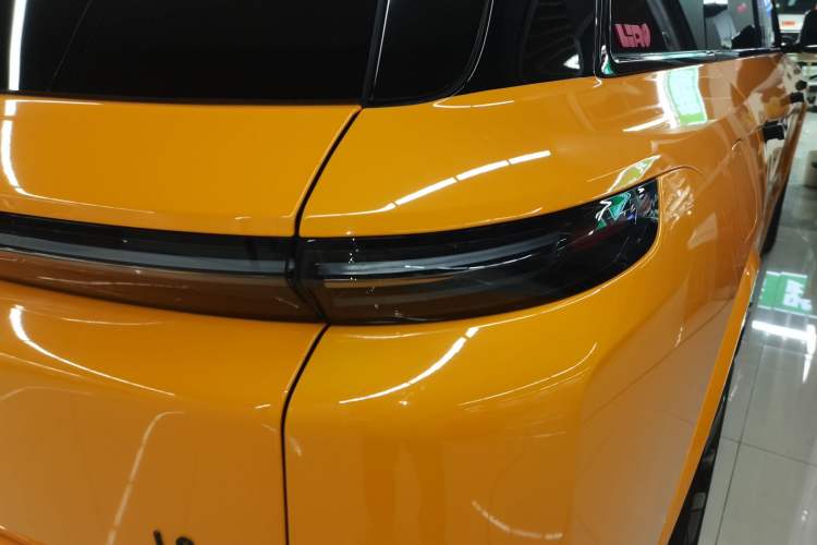 Used Li Auto L8 2023 Air model