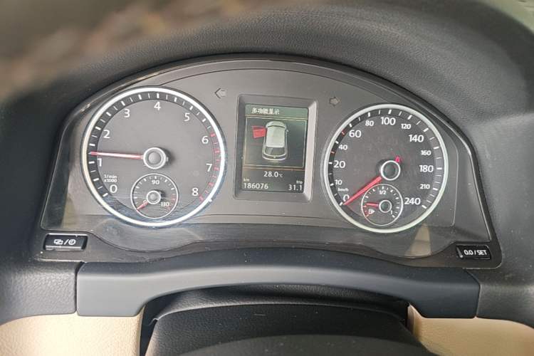 Used Volkswagen Tiguan 2015 1.8TSI Automatic Two-Wheel Drive Luxury Model