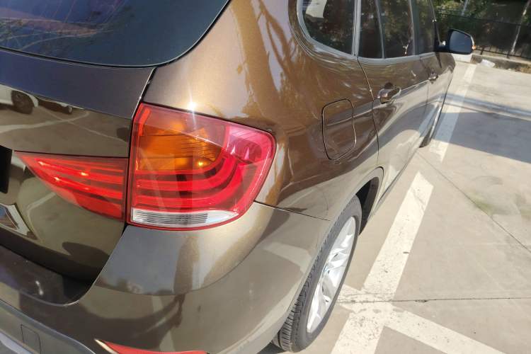 Used BMW X1 2015 sDrive18i Fashion Upgrade Edition Exterior 2