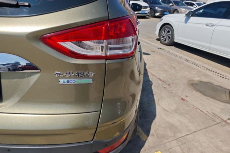Used Ford Kuga 2015 1.5L GTDi Two-Wheel Drive Fashion Edition Right Rear Taillight