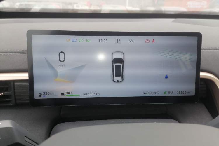 Used Dongfeng eπ eπ008 2025 210Max Range-Extended Version 5 Seats