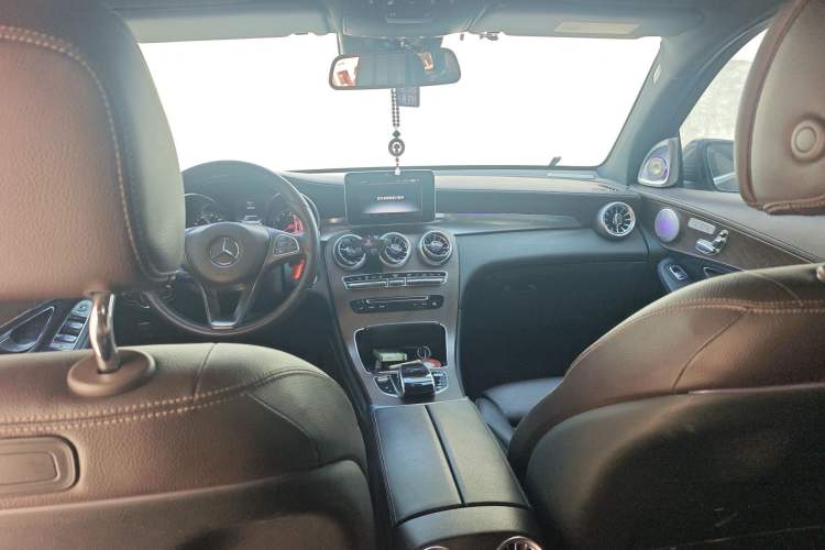 Used Mercedes-Benz GLC 2017 GLC 300 4MATIC Sport Edition
