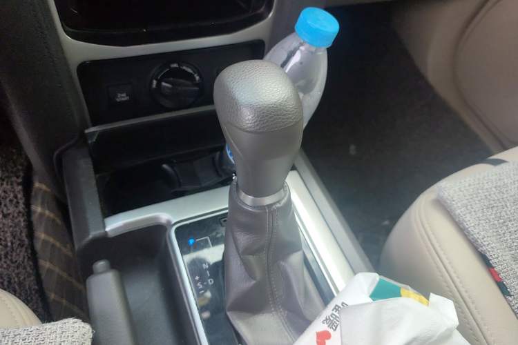 Used Toyota Prado 2019 2.7L TX-L Gasoline Parallel Import 7 Seats Gear Lever