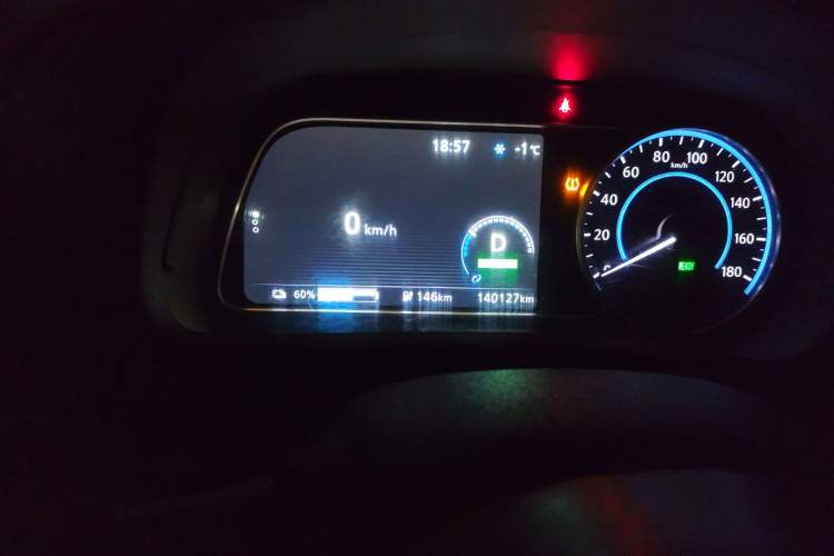 Used Nissan Sylphy EV 2018 Comfort Edition Customized Version Odometer Close Up