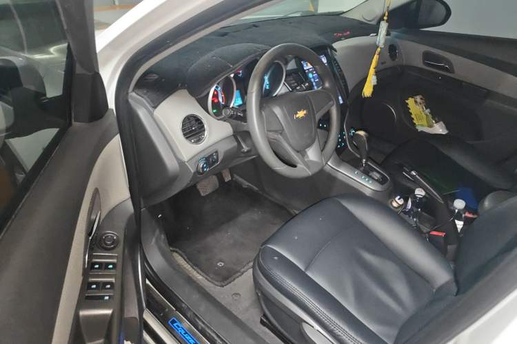 Used Chevrolet Cruze 2013 1.8L SE WTCC Edition AT
