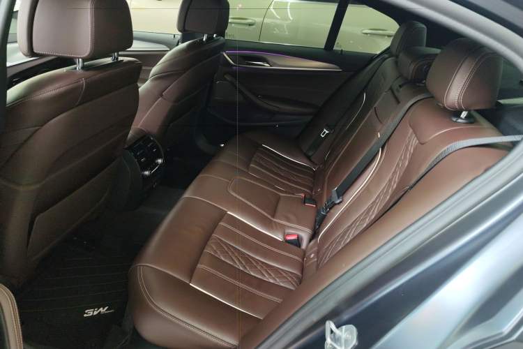 Used BMW 5 Series 2020 540i Sport Line M Sport Package Left Rear Seat