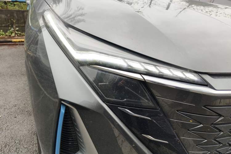 Used CHANGAN OSHAN Z6 New Energy 2023 ZhiDian iDD 150KM Flagship PLUS